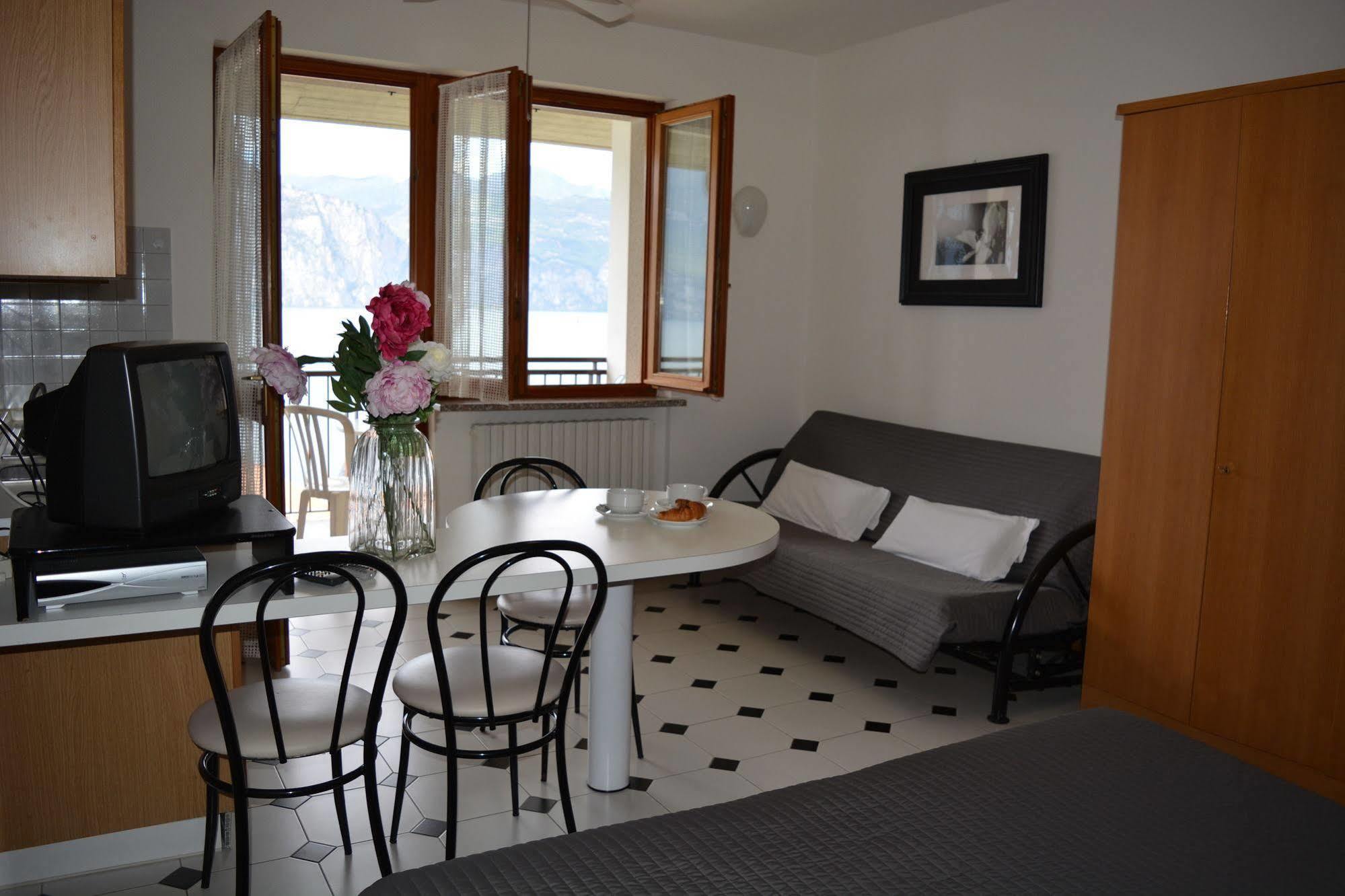 Residence San Vito Brenzone sul Garda Exterior foto